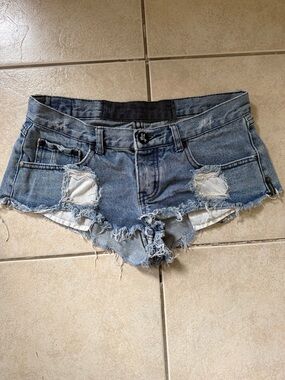 One Teaspoon Bandit / Bonitas Cheeky Low Rise Jean Shorts